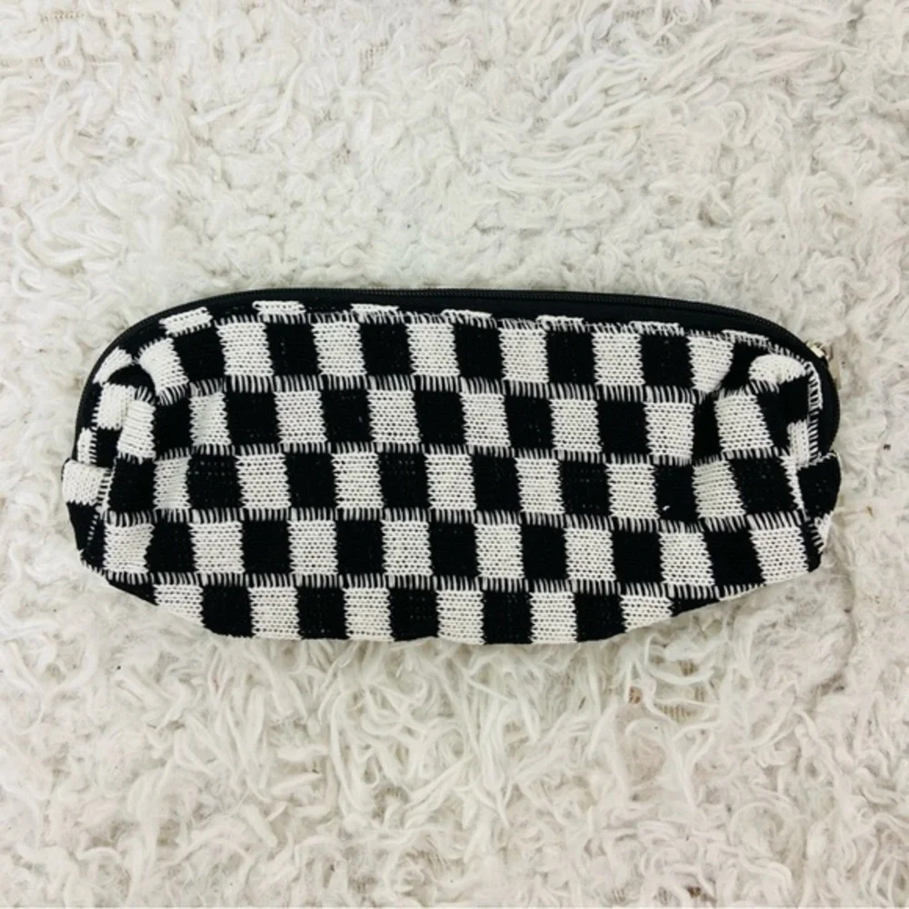 Unbranded Black and White knit Checkered pencil pouch